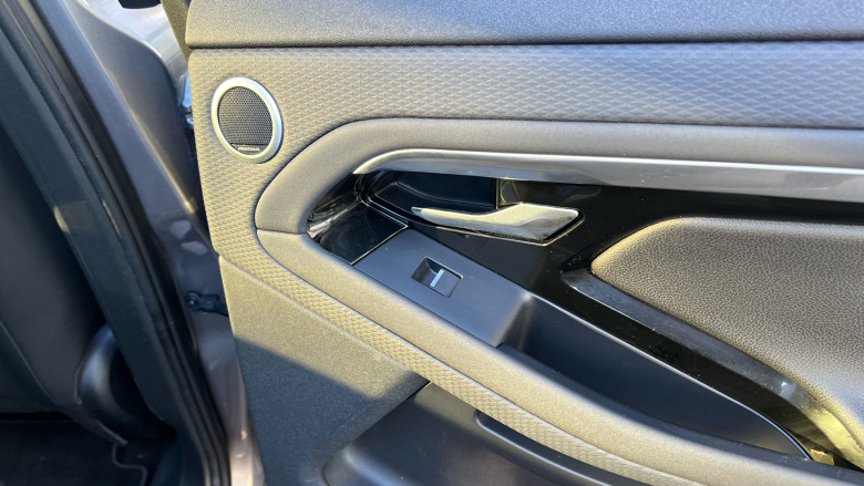 Land Rover Range Rover Evoque 2.0 D200 Evoque Edition 5dr Auto Diesel Hatchback